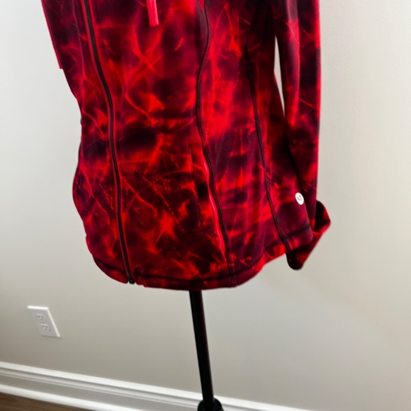 Olympic Canadian team hoodie! - Picture 2 of 6